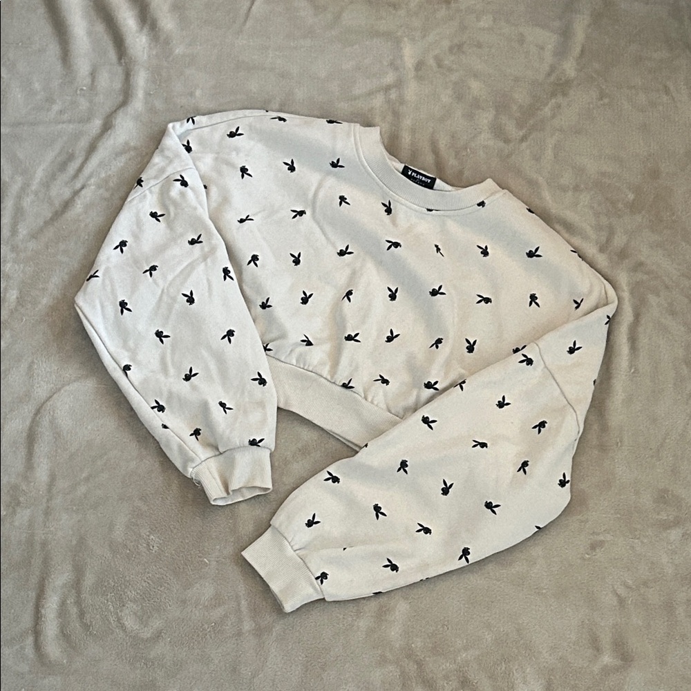 PLAYBOY White Crewneck Cropped Sweater with bunny logo